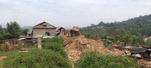 Kans op aardbevingen in Nepal stijgt alleen maar (2/100)